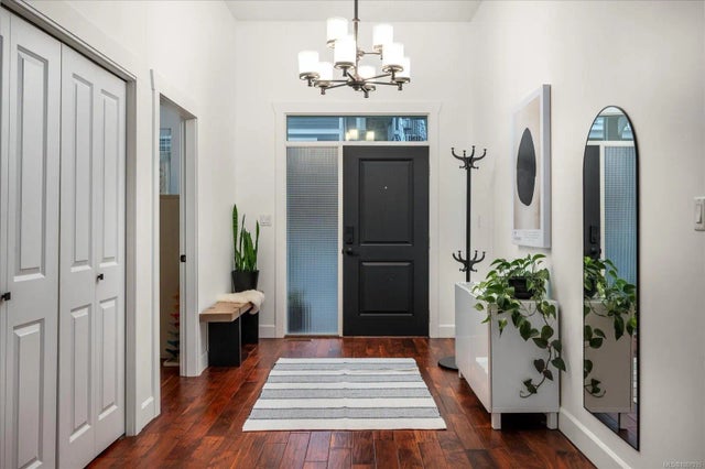 3 of 17 - 4999 Dunn Pl, Nanaimo, BC