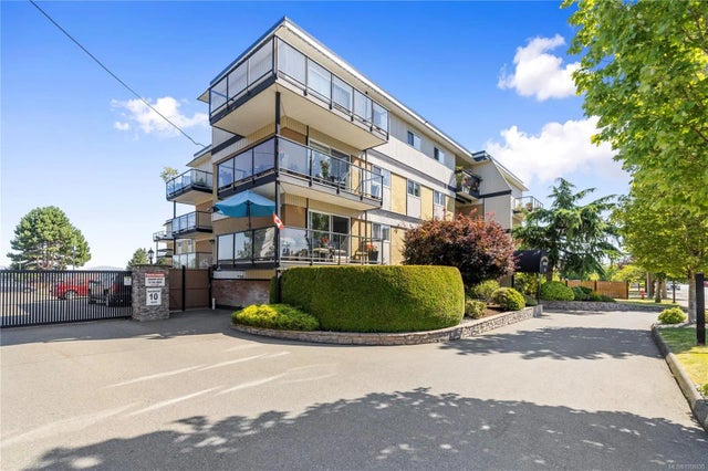 3 of 31 - 255 Hirst Ave 209, Parksville, BC