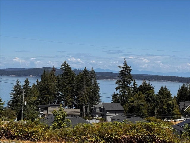 2 of 9 - Lot 2 Douglas St, Chemainus, BC