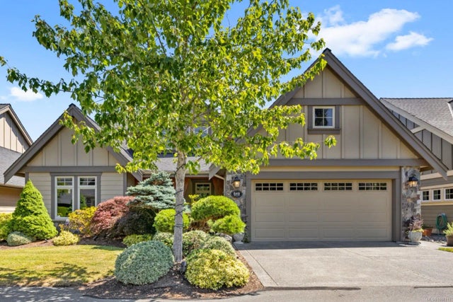 1 of 40 - 649 Eaglewood Crt, Qualicum Beach, BC