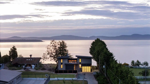 2 of 51 - 3300 Livesay Rd, Central Saanich, BC