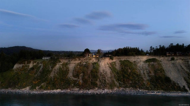 4 of 51 - 3300 Livesay Rd, Central Saanich, BC