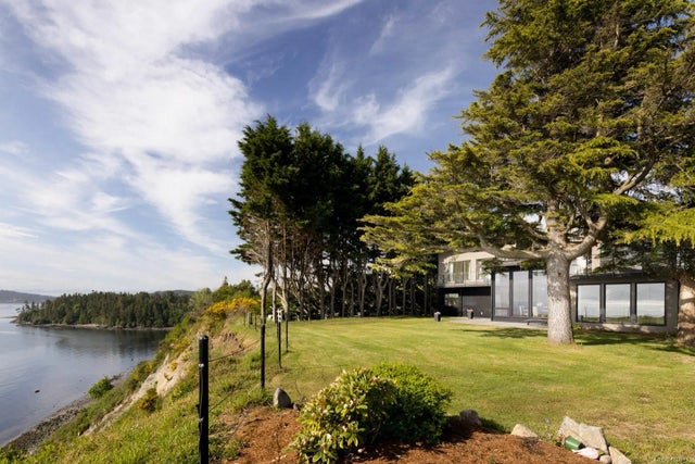 5 of 51 - 3300 Livesay Rd, Central Saanich, BC