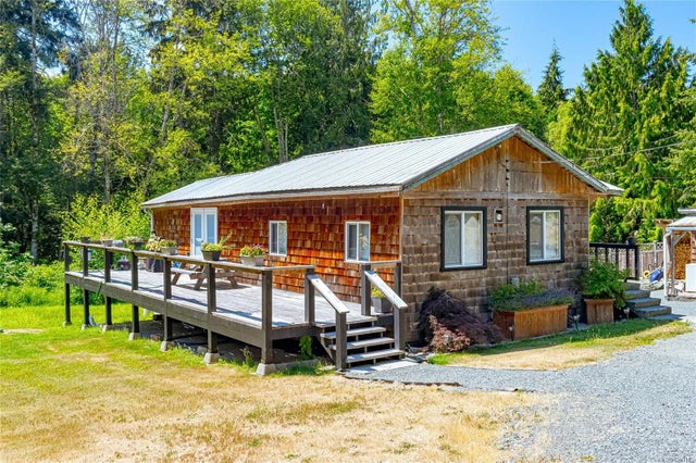1 of 37 - 7420 Cowichan Lake Rd, Lake Cowichan, BC