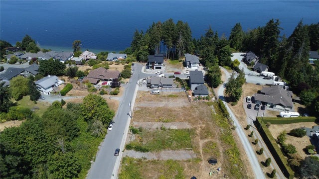 1 of 12 - Lot 9 Malcolm Rd, Chemainus, BC