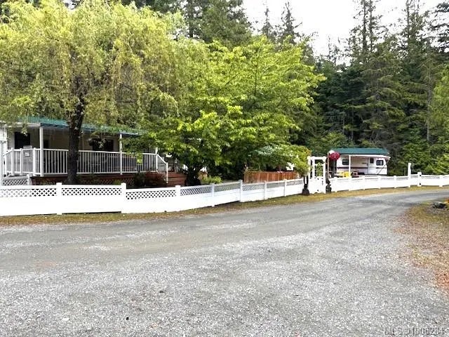 1 of 42 - 2650 Turnbull Rd D4, Qualicum Beach, BC