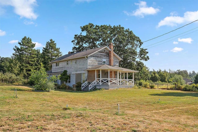 4 of 75 - 10650 West Saanich Rd, North Saanich, BC