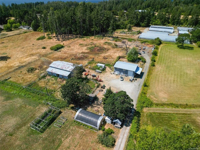 5 of 75 - 10650 West Saanich Rd, North Saanich, BC