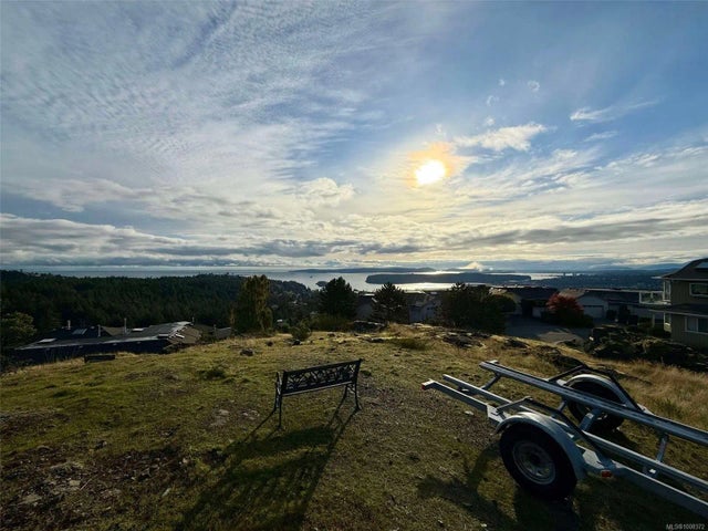 5 of 17 - 3240 Fieldstone Way, Nanaimo, BC