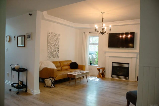 3 of 36 - 907 Savary Dr, Qualicum Beach, BC