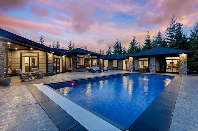 3 of 63 - 2605 Timber Ridge Rd, Shawnigan Lake, BC
