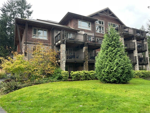 1 of 28 - 1175 Resort Dr 234, Parksville, BC