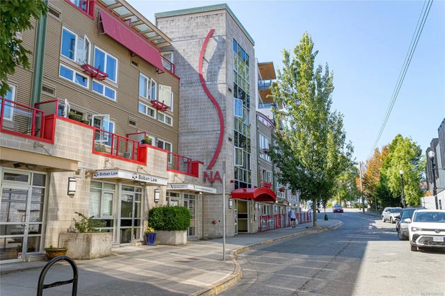 1 of 36 - 99 Chapel St 206, Nanaimo, BC