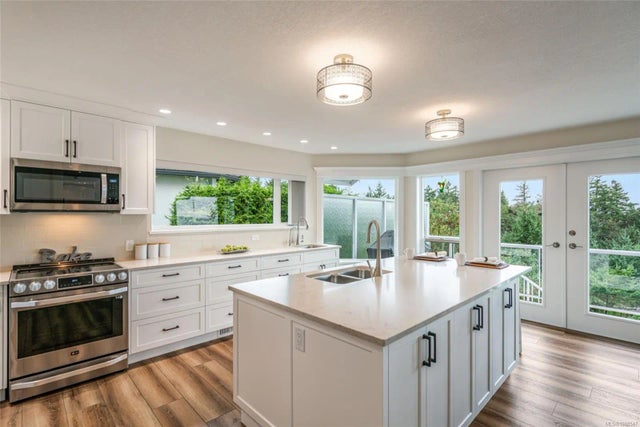 5 of 53 - 3419 Redden Rd, Nanoose Bay, BC