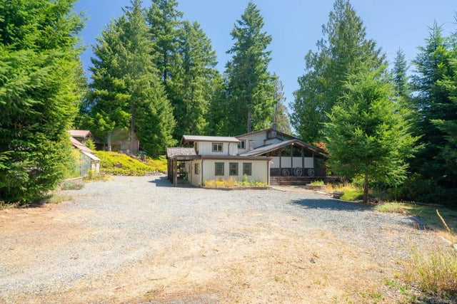 5 of 71 - 300&304 Deer Rd, Lake Cowichan, BC