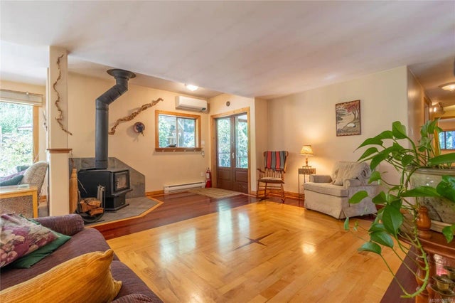 5 of 83 - 3708 Starboard Cres, Pender Island, BC