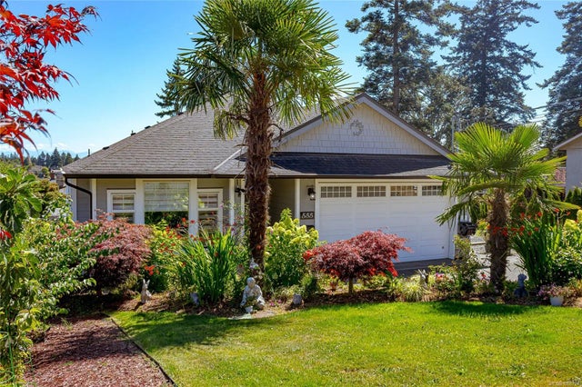 4 of 61 - 555 Leaside Ave, Saanich, BC