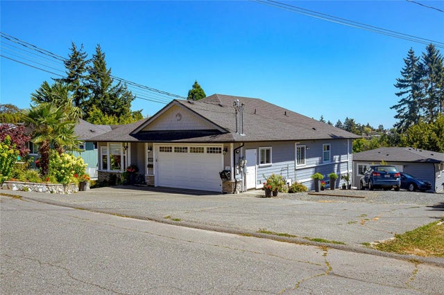 5 of 61 - 555 Leaside Ave, Saanich, BC