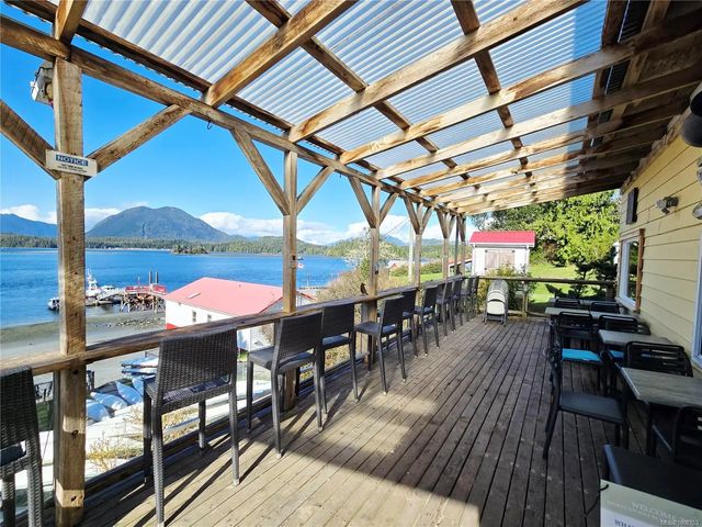 3 of 28 - 320 Main St, Tofino, BC