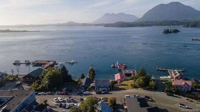 5 of 5 - 320 Main St, Tofino, BC