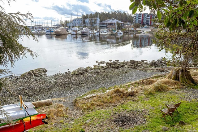 4 of 59 - 3483 Schooner Rd, Nanoose Bay, BC