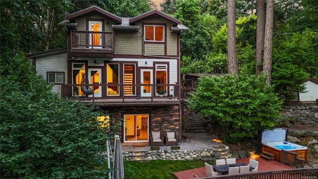 2 of 70 - 1709/1713 Falcon Heights Rd, Langford, BC