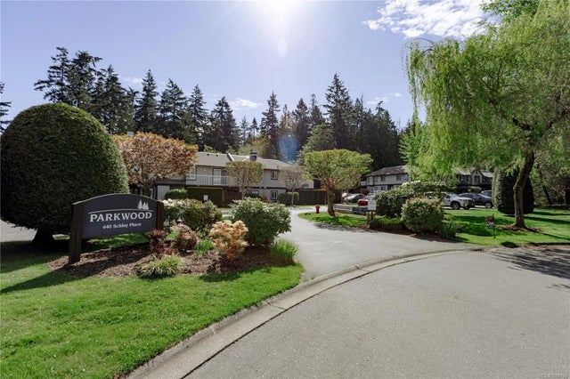 2 of 36 - 440 Schley Pl 208, Qualicum Beach, BC