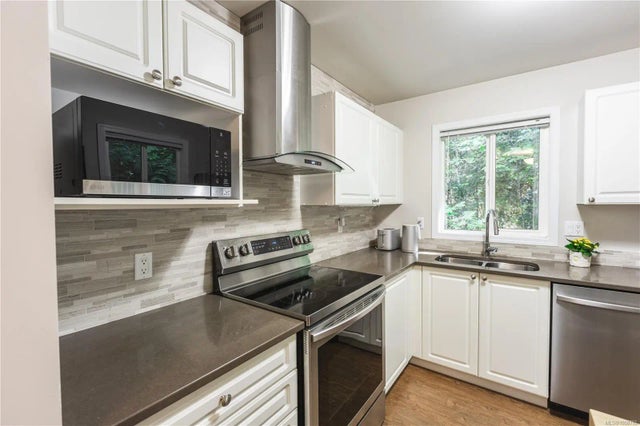 3 of 36 - 440 Schley Pl 208, Qualicum Beach, BC