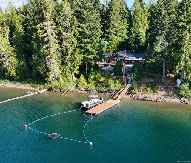 1 of 30 - 11267 Lakeshore Rd, Port Alberni, BC