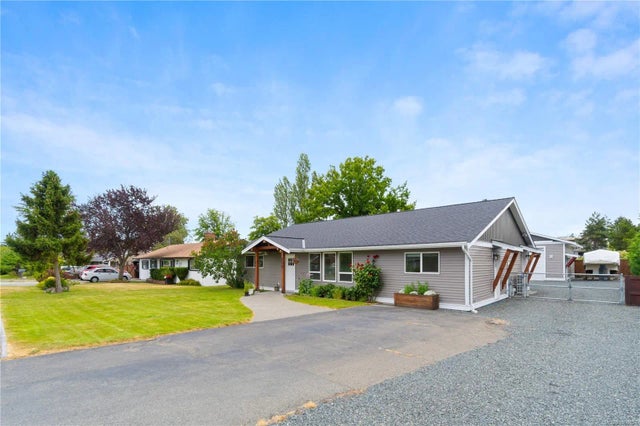 4 of 43 - 250 Cedar St, Parksville, BC