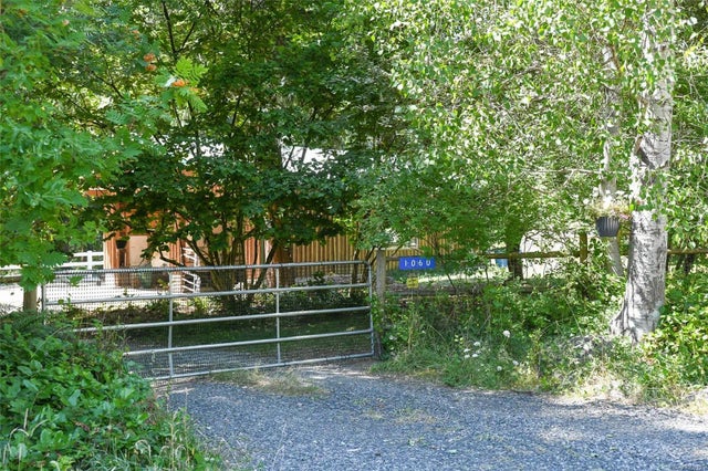 1 of 85 - 1060 Willoughby Rd, Merville, BC