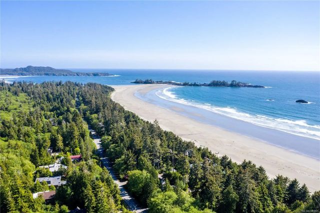2 of 11 - 1208 Lynn Rd, Tofino, BC