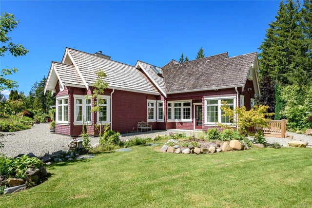 3 of 40 - 7679 Victor Lane, Fanny Bay, BC