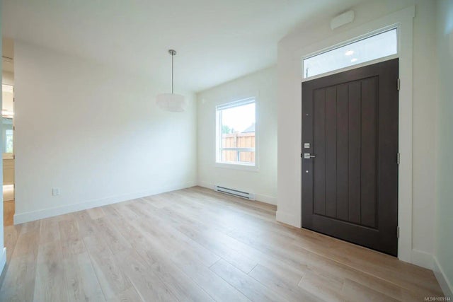 3 of 26 - 247 Finholm St A/c, Parksville, BC