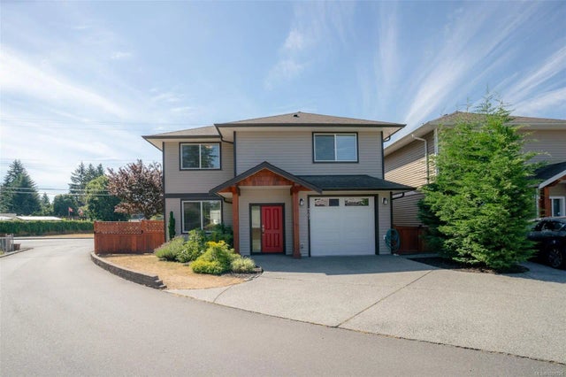 1 of 35 - 4303 Jingle Pot Rd, Nanaimo, BC