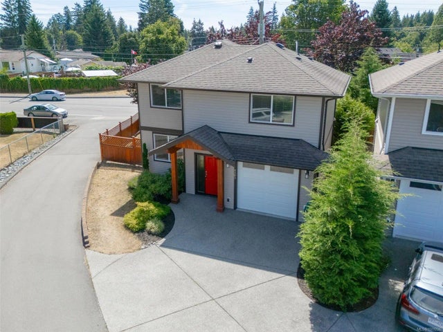 2 of 35 - 4303 Jingle Pot Rd, Nanaimo, BC