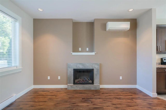 4 of 35 - 4303 Jingle Pot Rd, Nanaimo, BC