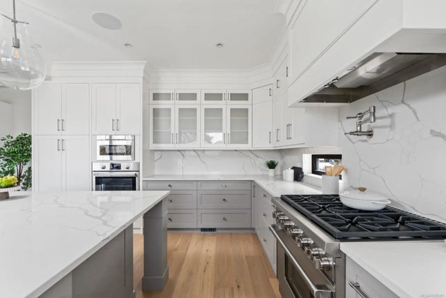 5 of 80 - 1918 Shotbolt Rd, Victoria, BC