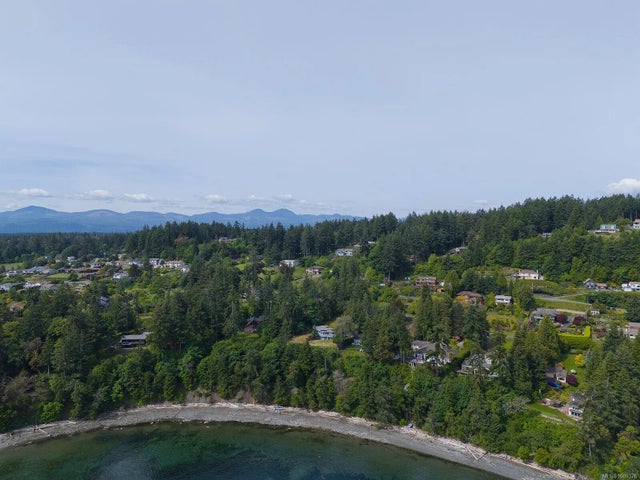 2 of 44 - 1364 Leask Rd, Nanaimo, BC
