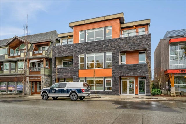 1 of 23 - 154 Weld St, Parksville, BC