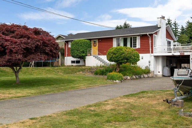 1 of 30 - 10872 Grandview Rd, Saltair, BC