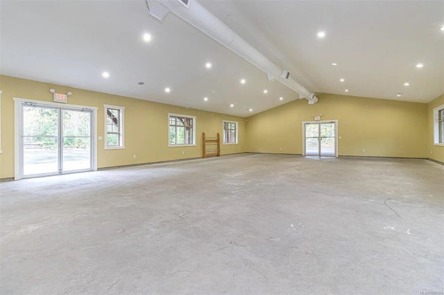 5 of 31 - 230 Rupert Rd E, Qualicum Beach, BC