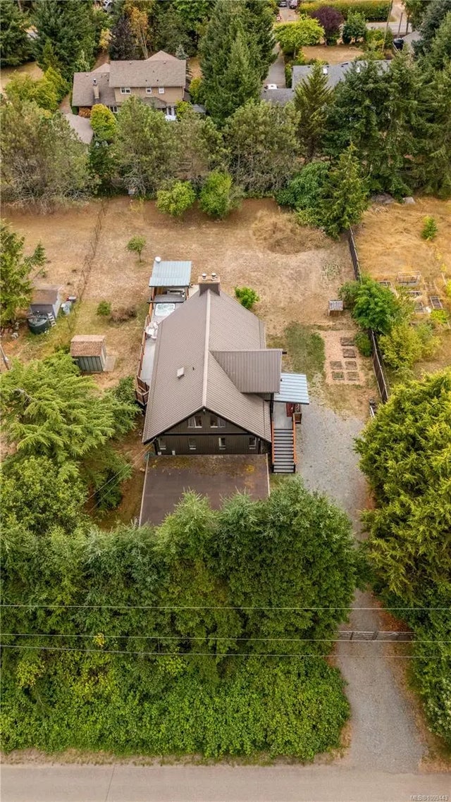 5 of 92 - 1975 Clamshell Dr, Gabriola Island, BC