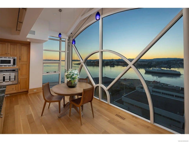 3 of 40 - 21 Dallas Rd 1201, Victoria, BC