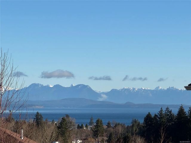 3 of 3 - 663 Mariner Dr, Campbell River, BC