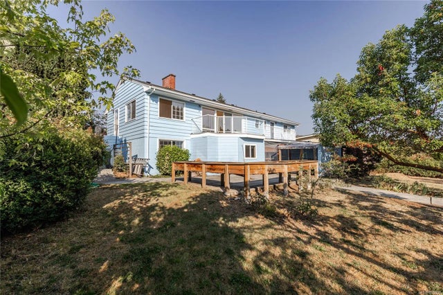 5 of 48 - 2540 Holyrood Dr, Nanaimo, BC