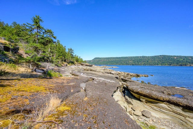 1 of 52 - 6552 East Rd, Denman Island, BC