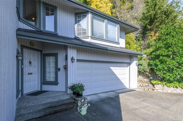 3 of 35 - 8742 Pender Park Dr, North Saanich, BC