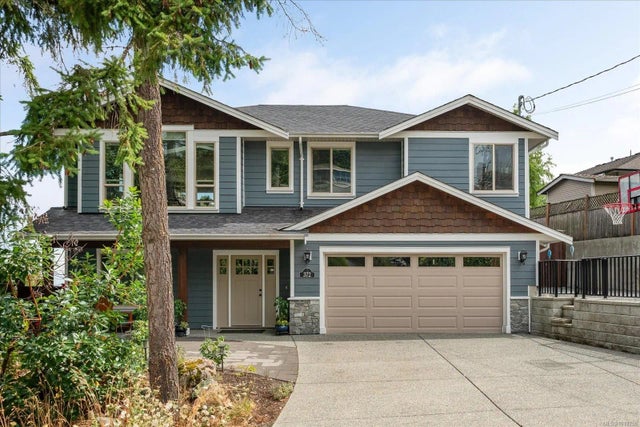 1 of 57 - 372 Cariboo Dr, Nanaimo, BC