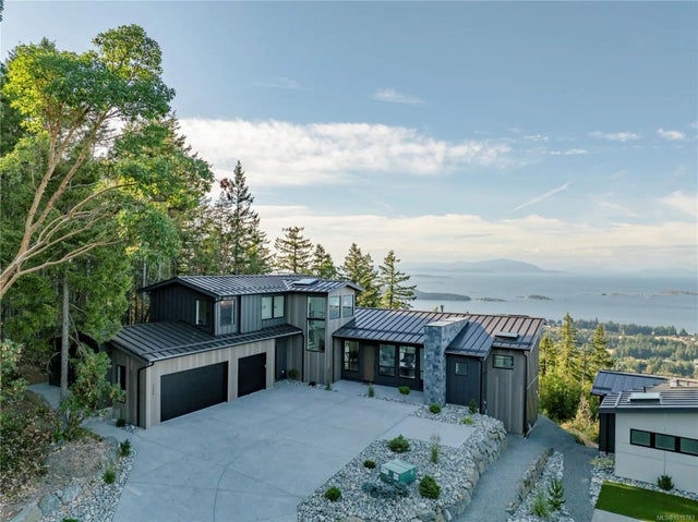 7546 Tonnerre Way, Lantzville